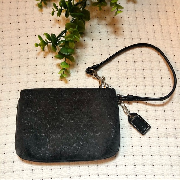 Coach Wristlet - Picture 6 of 7